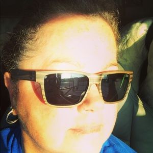 Meet your Posher, Pamela